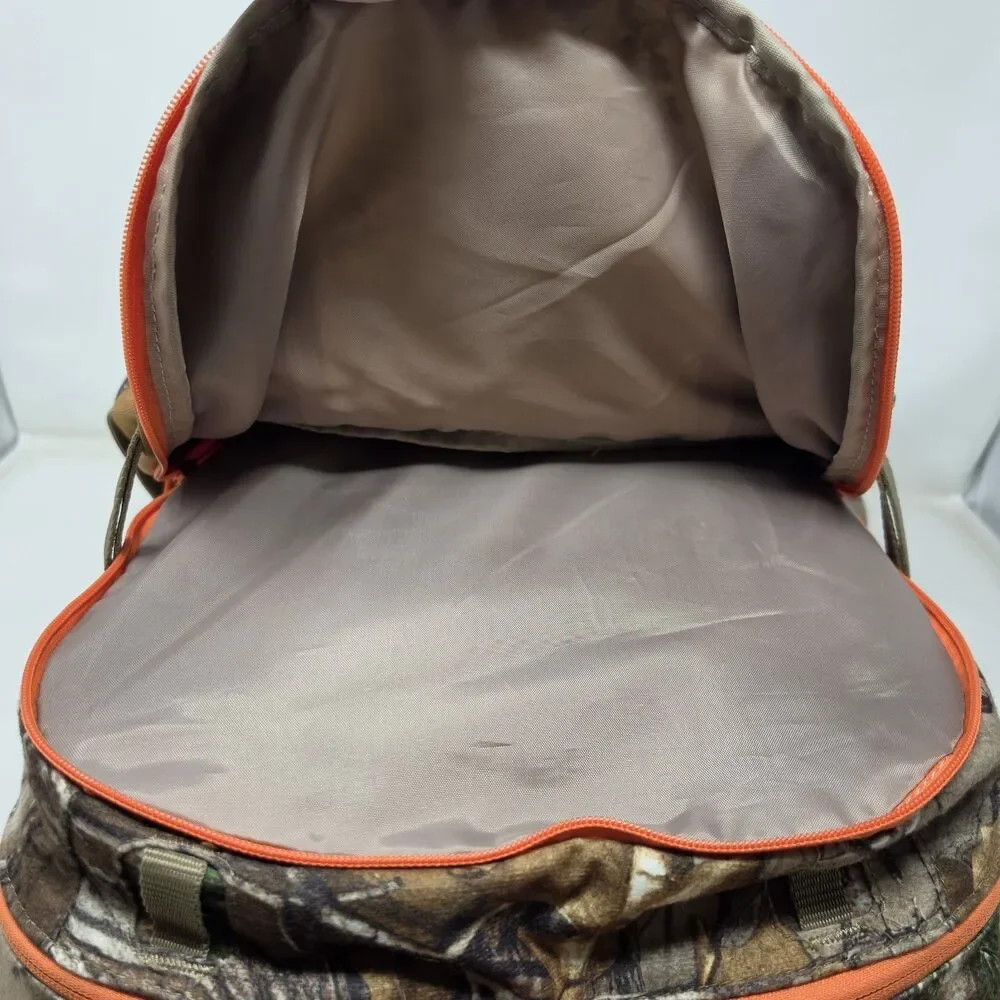 Carhartt Hunt Day Pack Realtree Xtra Camouflage Backpack 21 Liter Camping NWOT